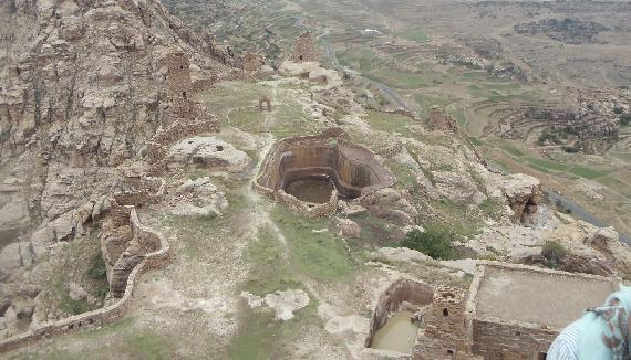 Thula city, five years ago, showing some pools with water. Taken from the top of the mountain. (Photographer: Haitham Khaled)
