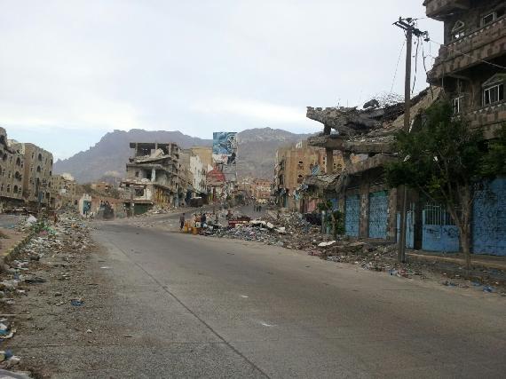 Wide street view of Al-Haseb neighborhood in Taiz